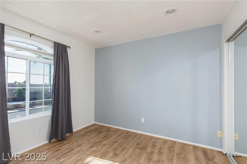 924 Angel Star, Las Vegas, NV 89145