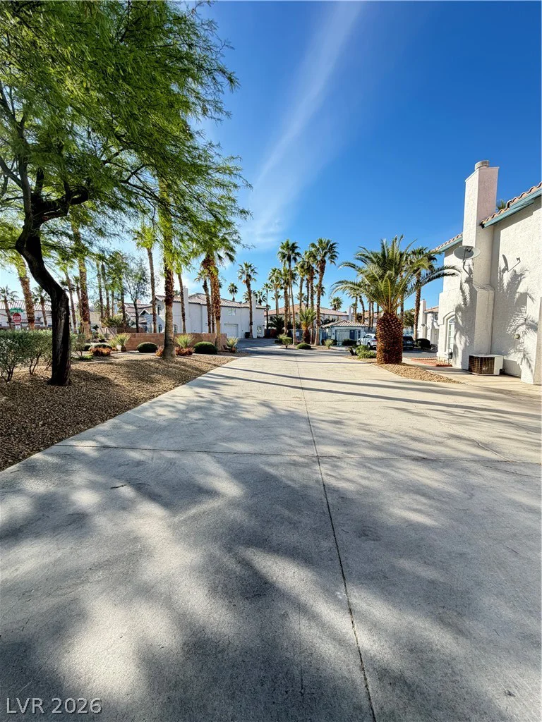 924 Angel Star, Las Vegas, NV 89145