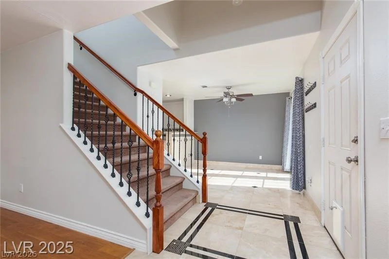 924 Angel Star, Las Vegas, NV 89145