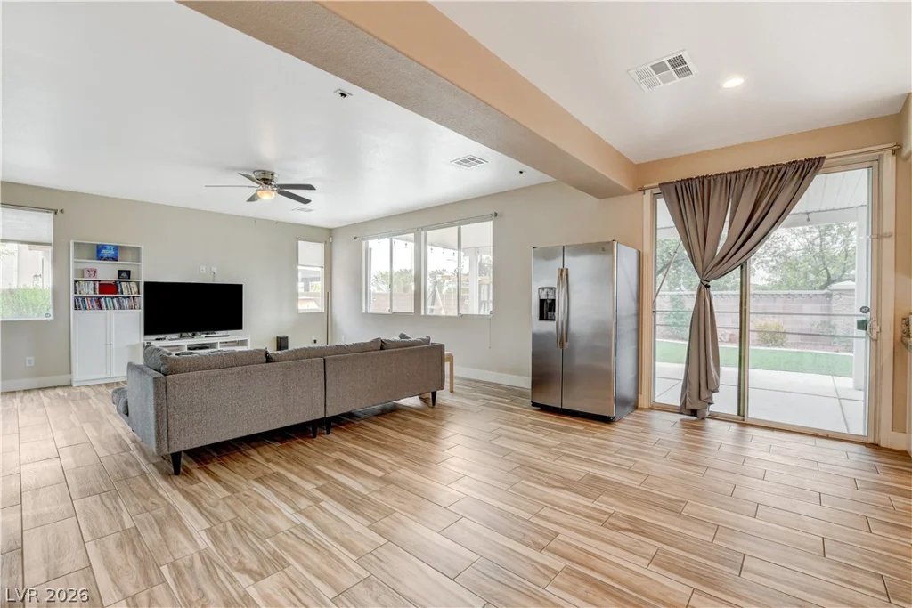 3400 Lacebark Pine, Las Vegas, NV 89129