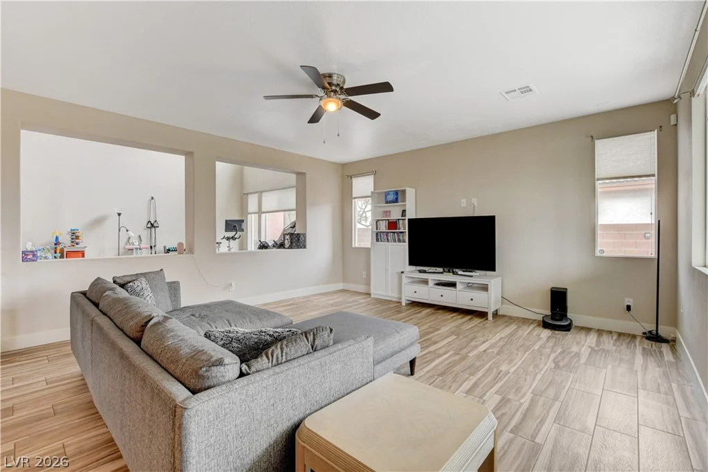 3400 Lacebark Pine, Las Vegas, NV 89129