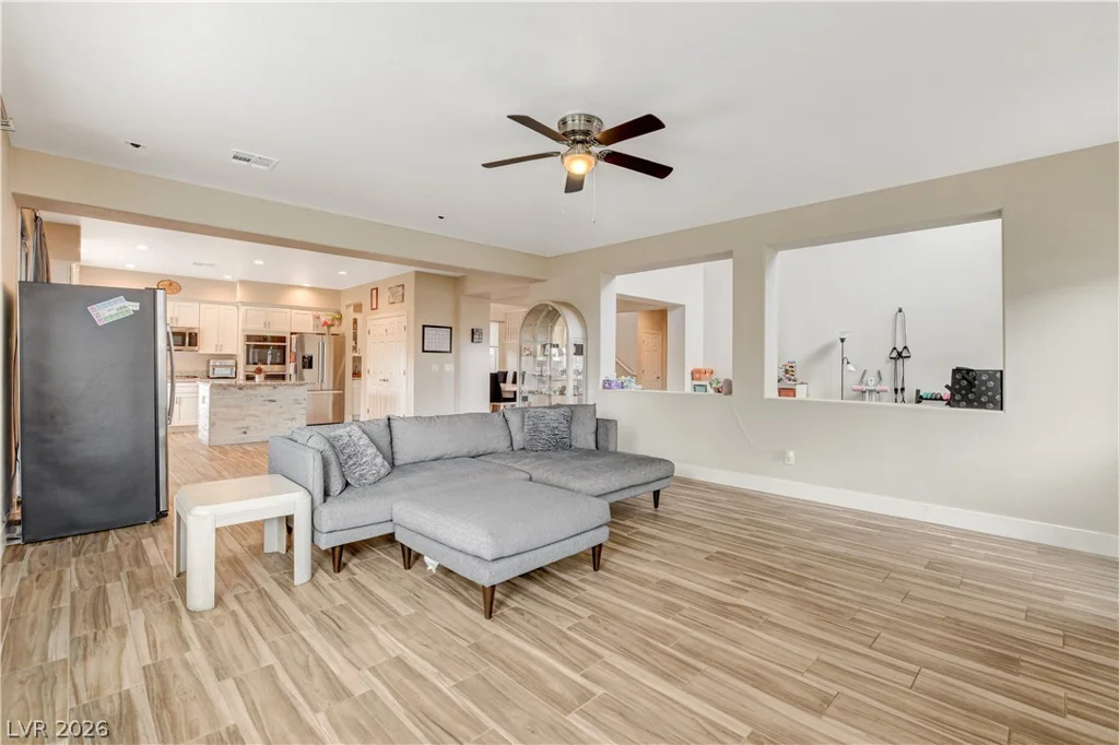 3400 Lacebark Pine, Las Vegas, NV 89129