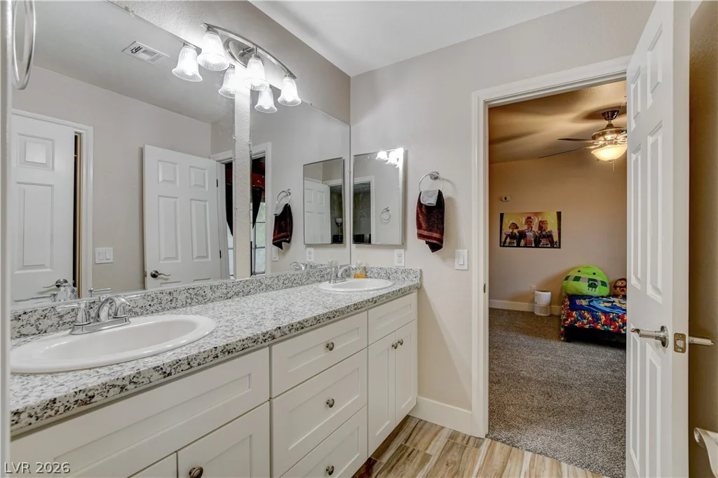 3400 Lacebark Pine, Las Vegas, NV 89129