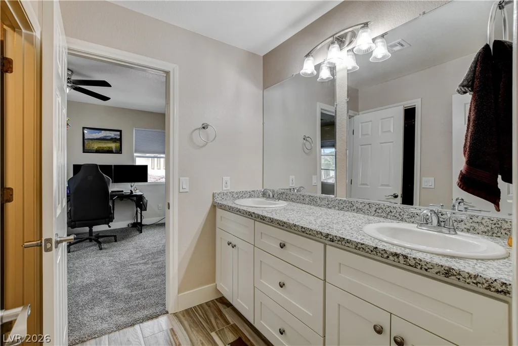 3400 Lacebark Pine, Las Vegas, NV 89129