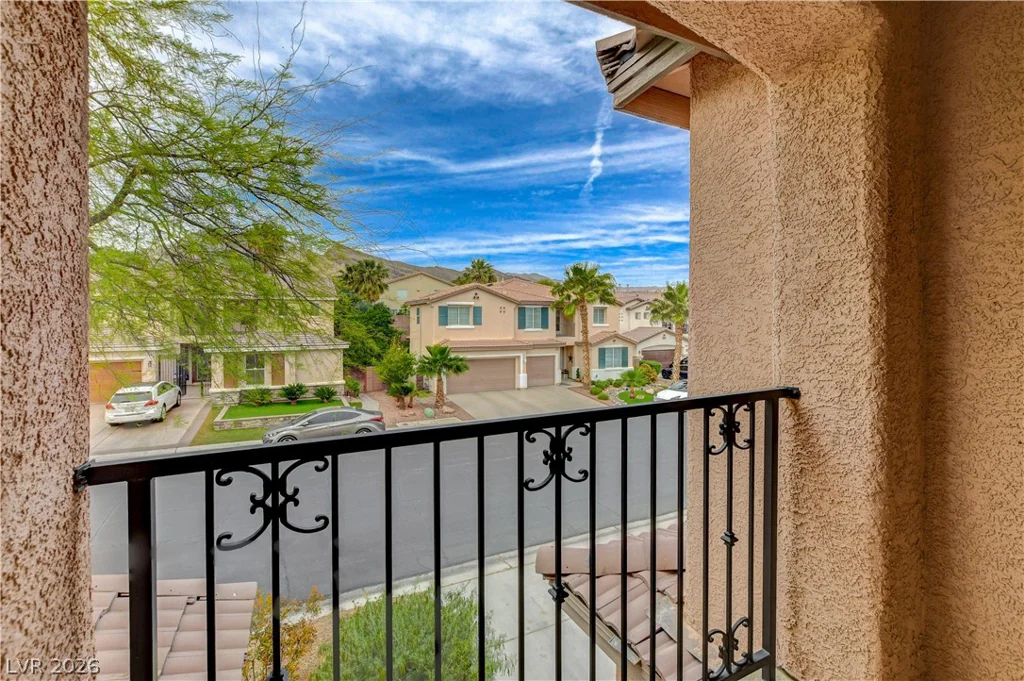 3400 Lacebark Pine, Las Vegas, NV 89129