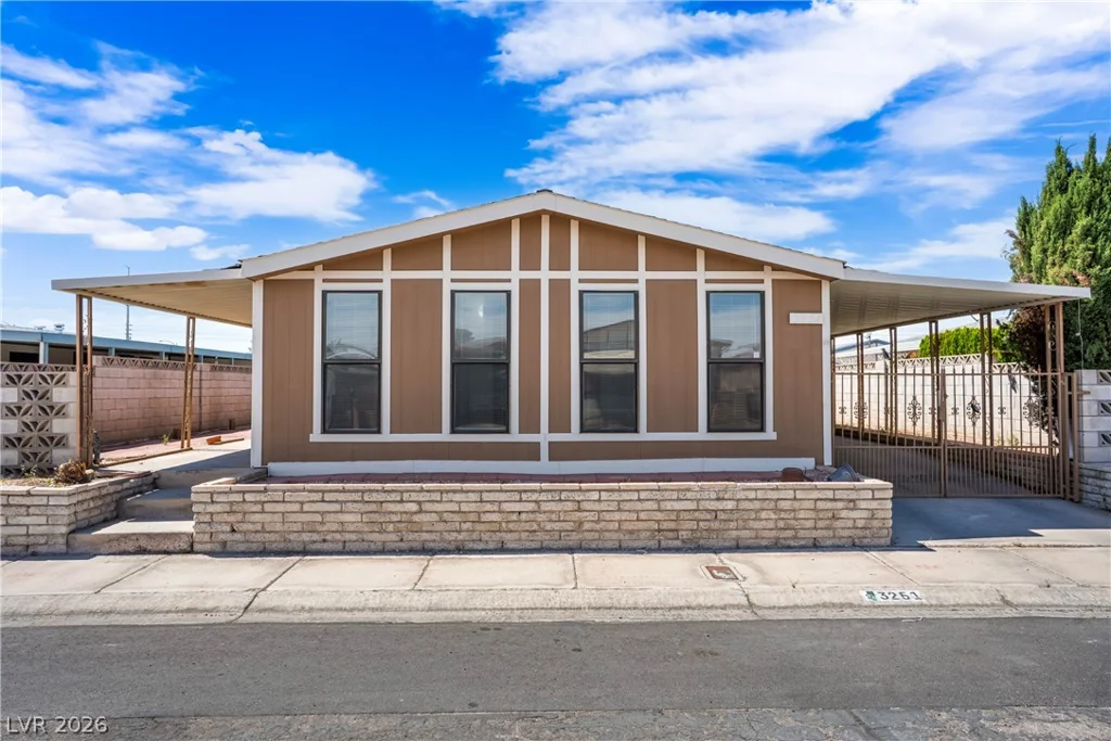 3251 Chimayo, Las Vegas, NV 89122