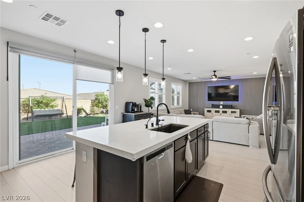 8596 Scalpay, Las Vegas, NV 89166