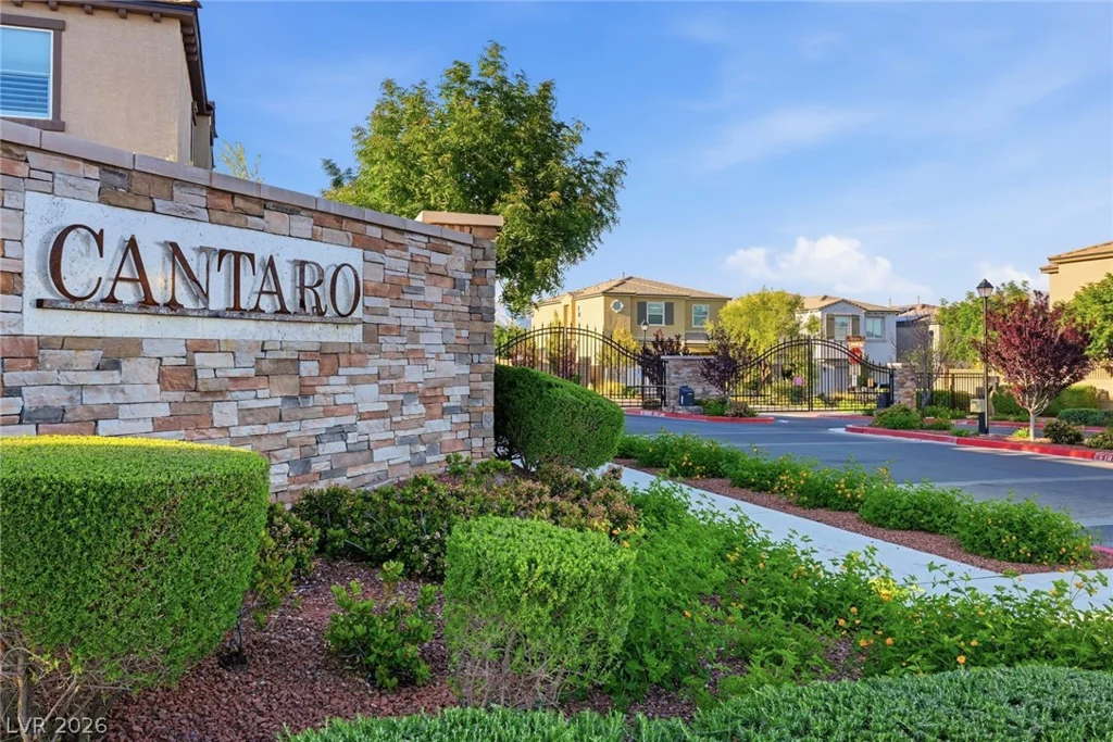 8596 Scalpay, Las Vegas, NV 89166