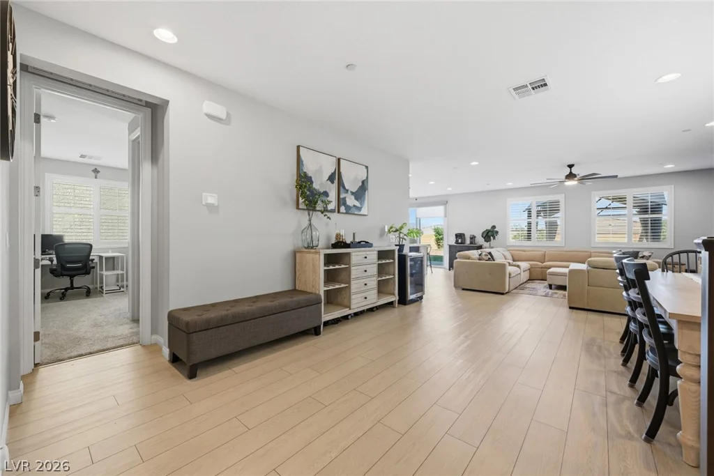 8596 Scalpay, Las Vegas, NV 89166