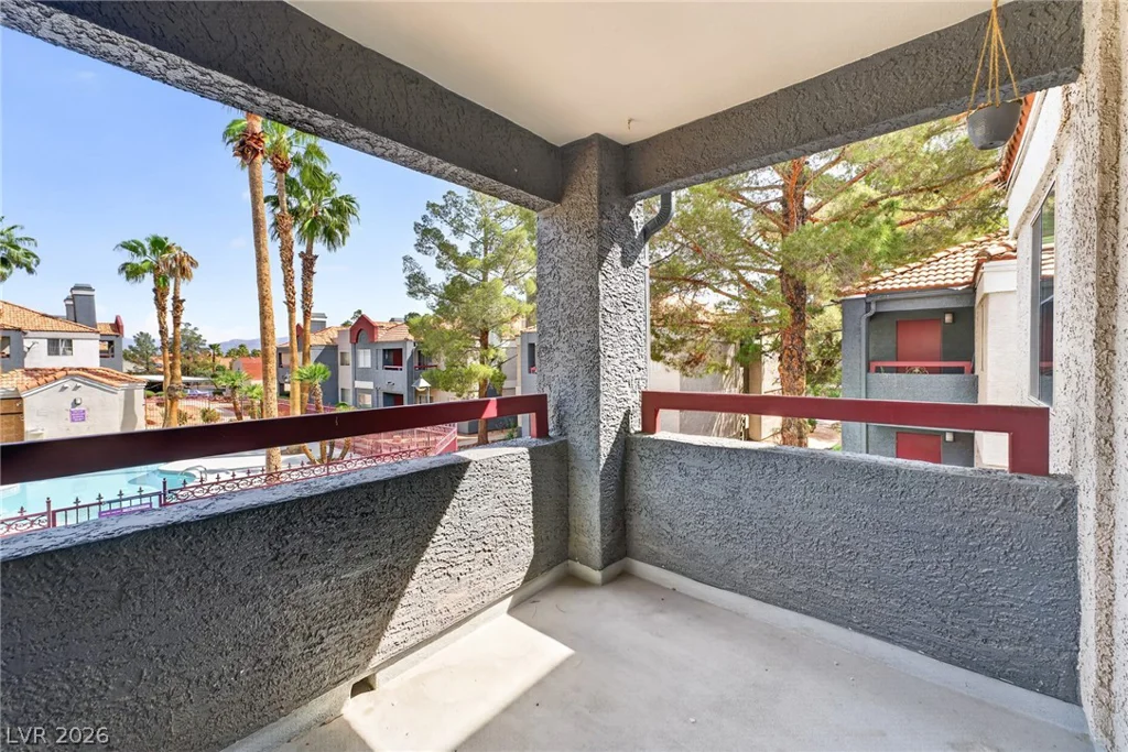8600 Charleston, Las Vegas, NV 89117