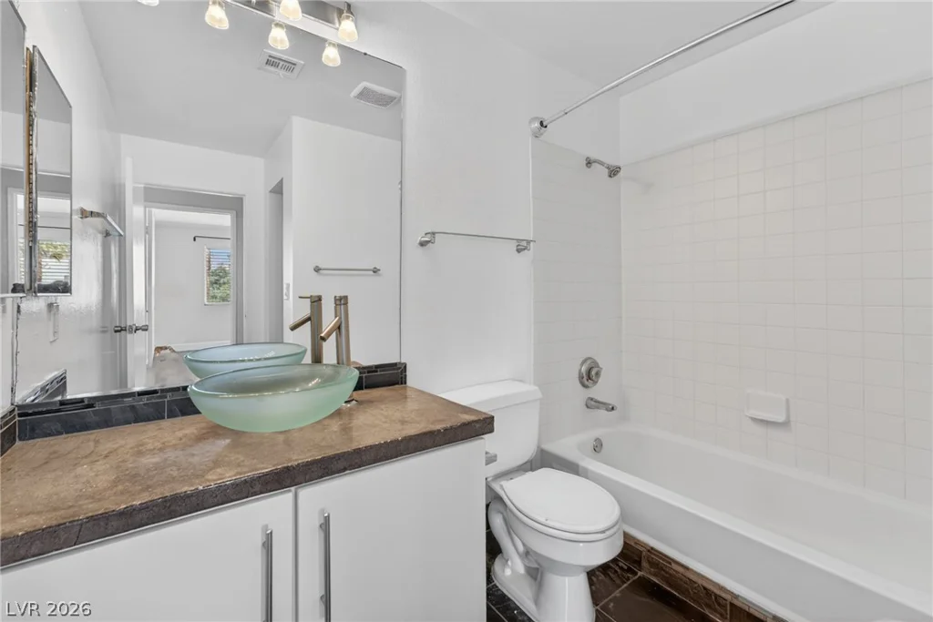 8600 Charleston, Las Vegas, NV 89117