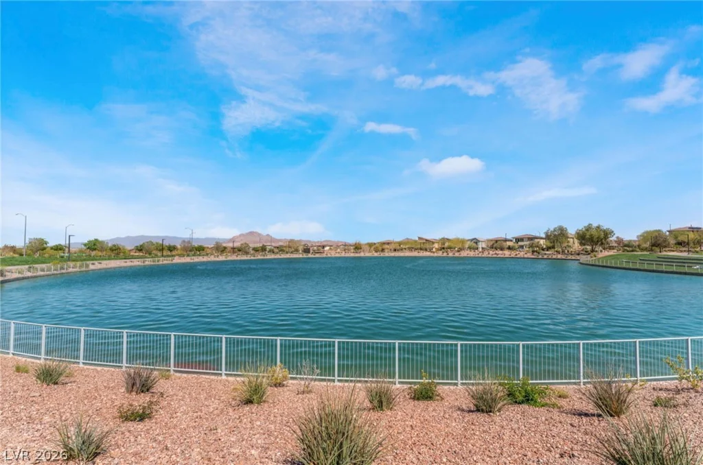 808 Klamath Springs, Henderson, NV 89011