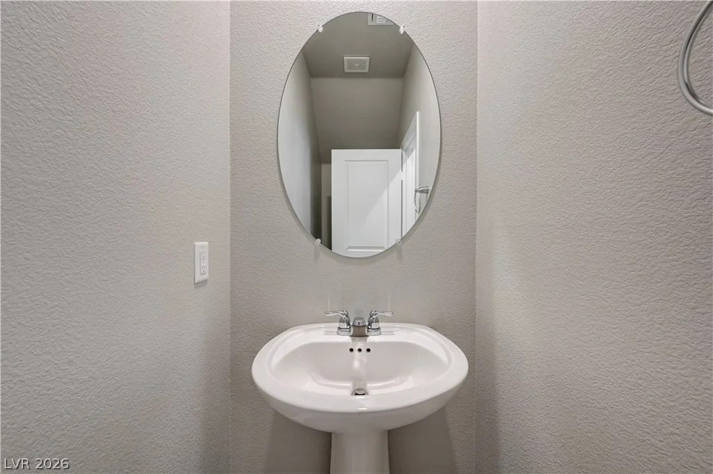 9658 Eamont River, Las Vegas, NV 89178