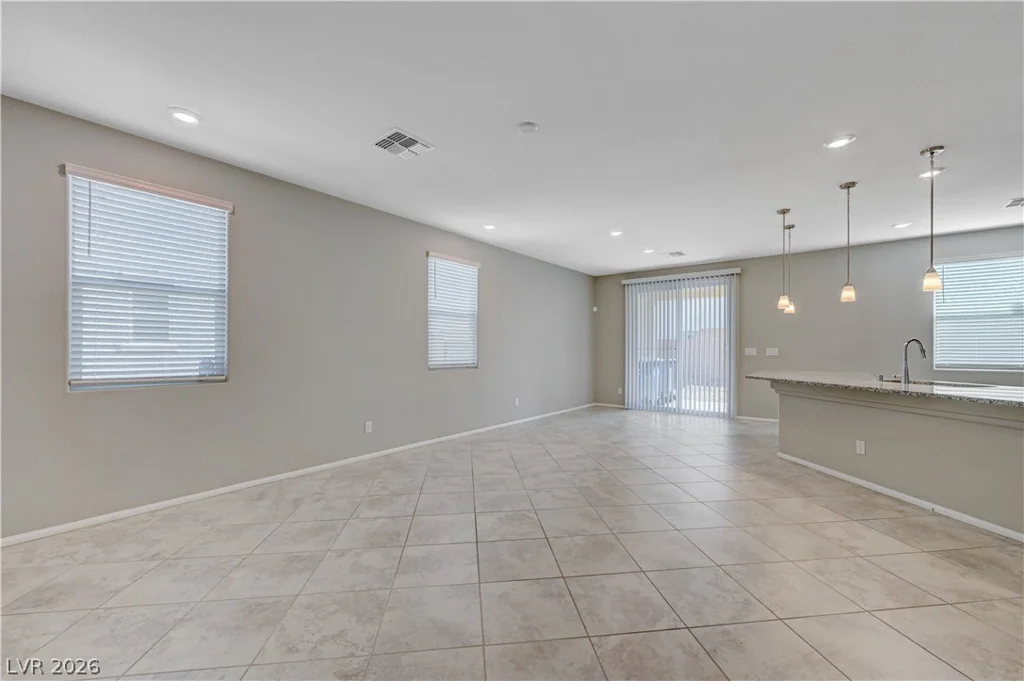 9658 Eamont River, Las Vegas, NV 89178