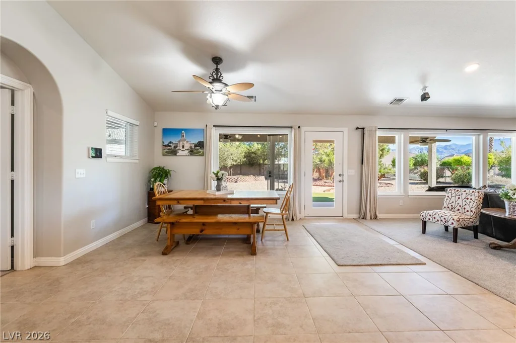 5090 Balhurst, Pahrump, NV 89061