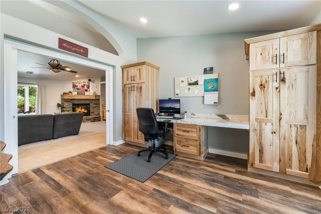5090 Balhurst, Pahrump, NV 89061