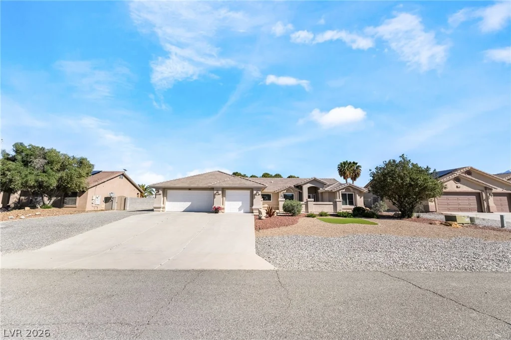 5090 Balhurst, Pahrump, NV 89061