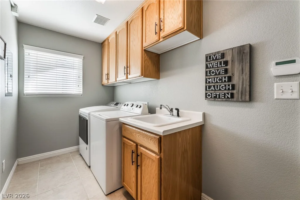 5090 Balhurst, Pahrump, NV 89061