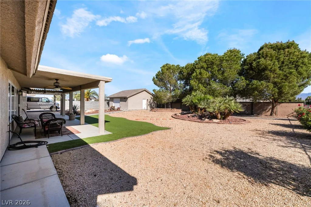 5090 Balhurst, Pahrump, NV 89061