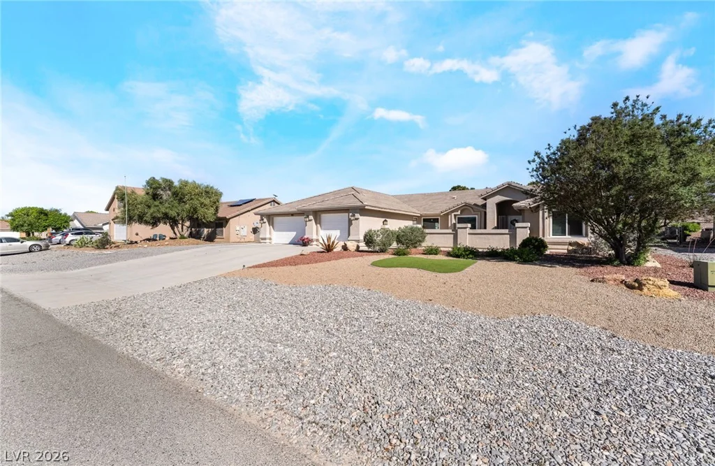 5090 Balhurst, Pahrump, NV 89061