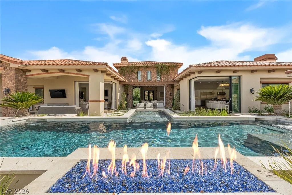 4 Cottonwood Canyon, Las Vegas, NV 89141