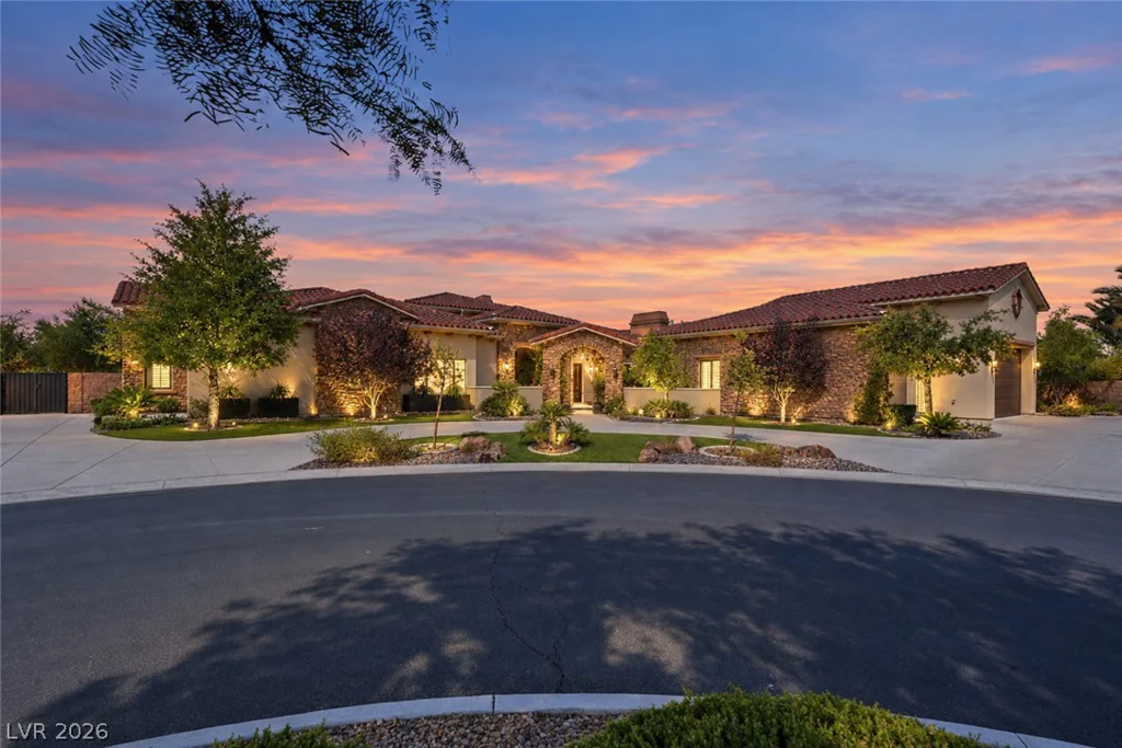 4 Cottonwood Canyon, Las Vegas, NV 89141