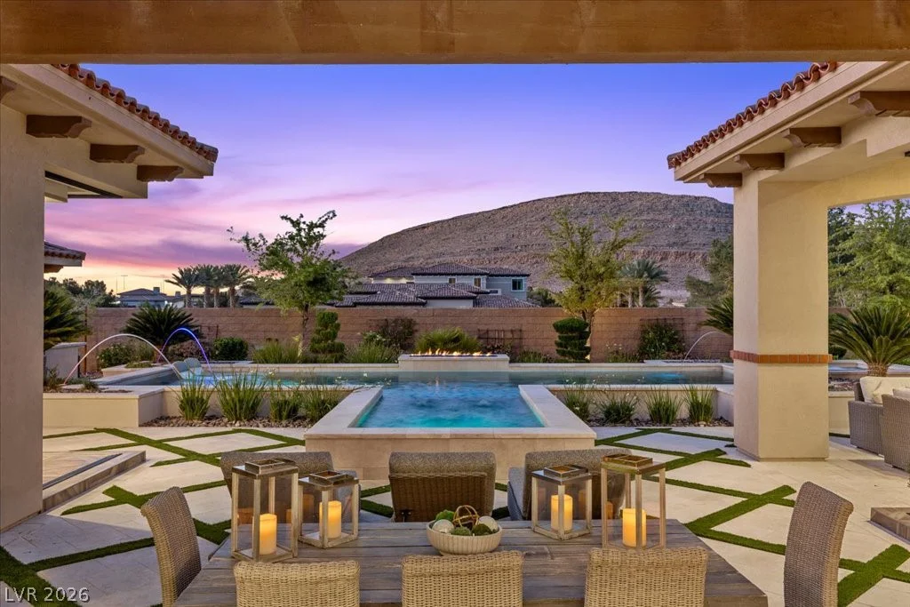 4 Cottonwood Canyon, Las Vegas, NV 89141