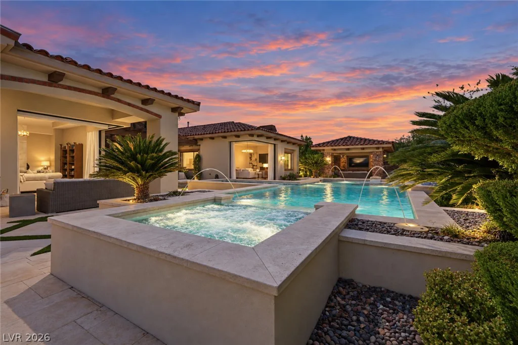 4 Cottonwood Canyon, Las Vegas, NV 89141