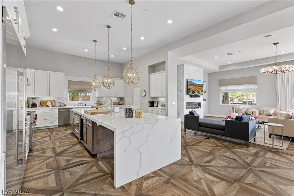 4 Cottonwood Canyon, Las Vegas, NV 89141