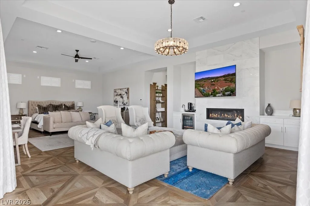 4 Cottonwood Canyon, Las Vegas, NV 89141