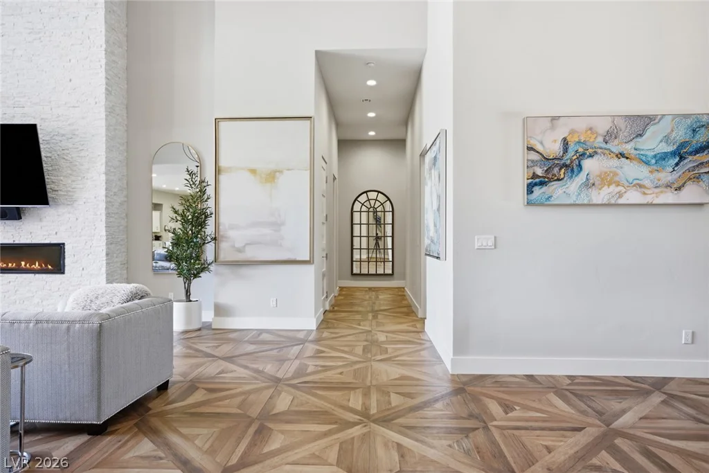 4 Cottonwood Canyon, Las Vegas, NV 89141