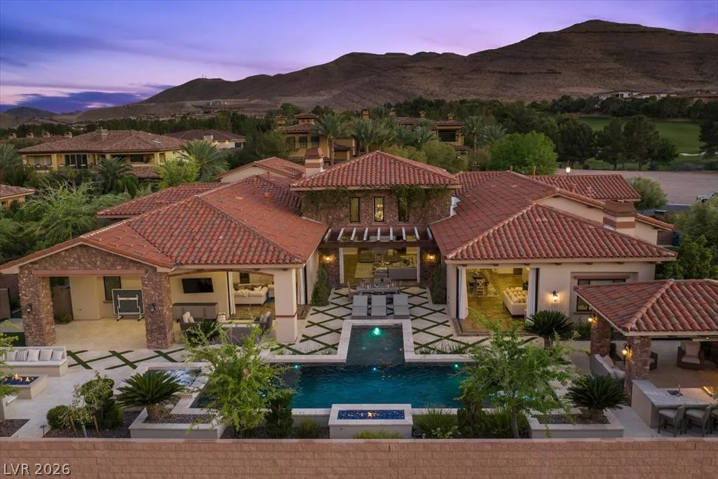 4 Cottonwood Canyon, Las Vegas, NV 89141