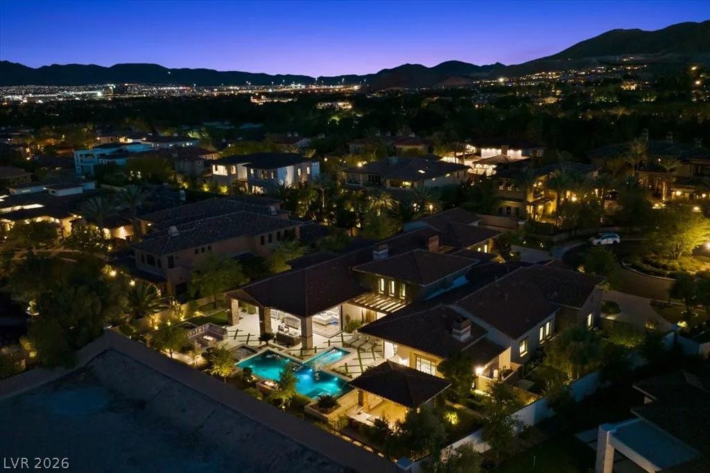 4 Cottonwood Canyon, Las Vegas, NV 89141