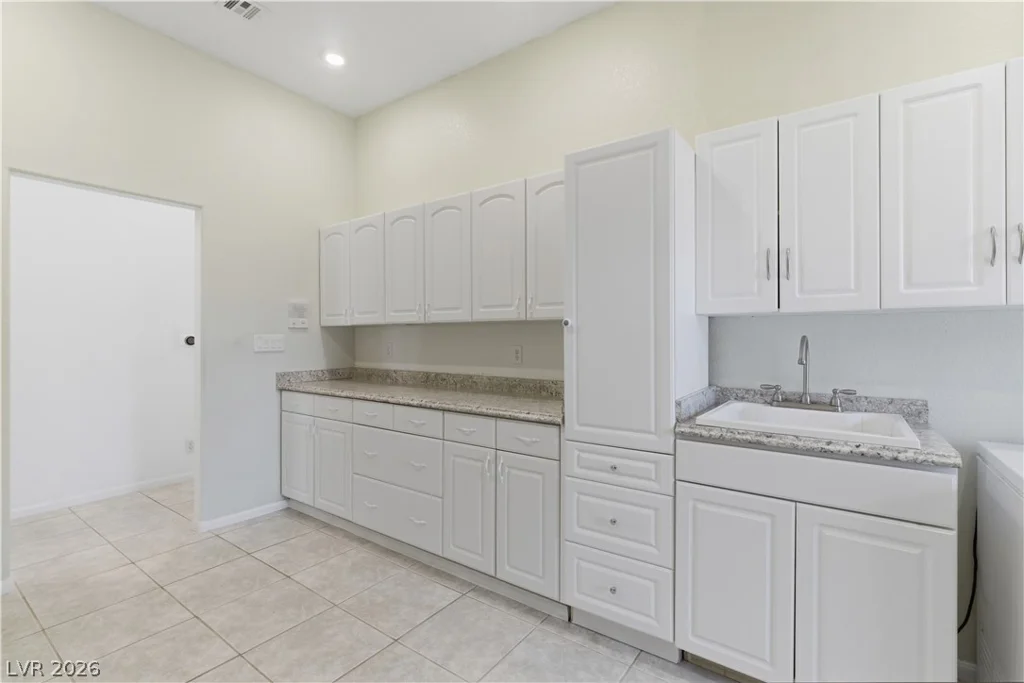 100 Delamar, Henderson, NV 89015