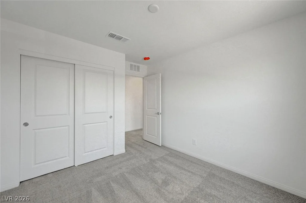 7086 Parkallen, Las Vegas, NV 89113