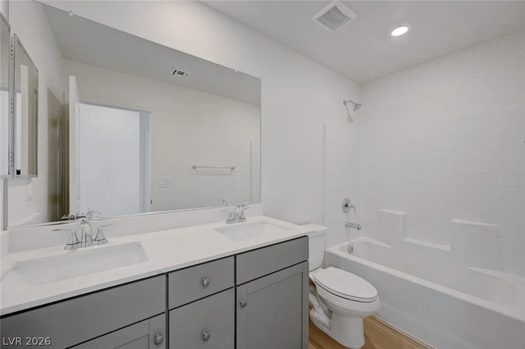 7086 Parkallen, Las Vegas, NV 89113