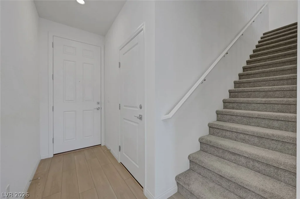 7086 Parkallen, Las Vegas, NV 89113