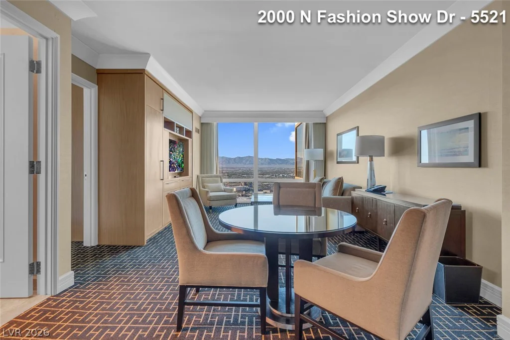 2000 FASHION SHOW, Las Vegas, NV 89109