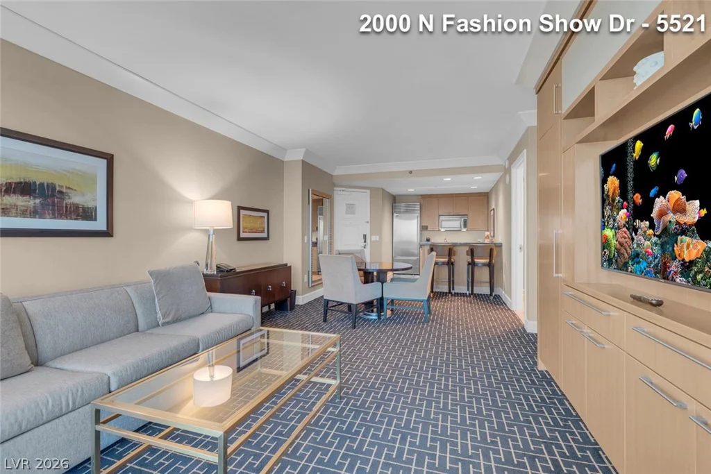 2000 FASHION SHOW, Las Vegas, NV 89109