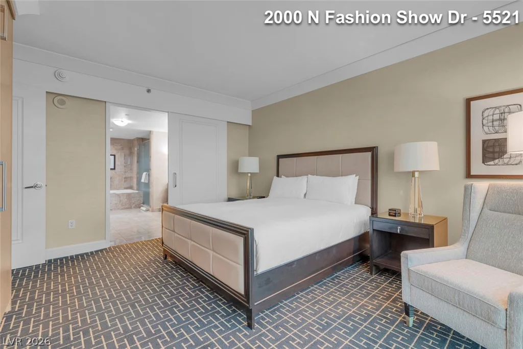 2000 FASHION SHOW, Las Vegas, NV 89109