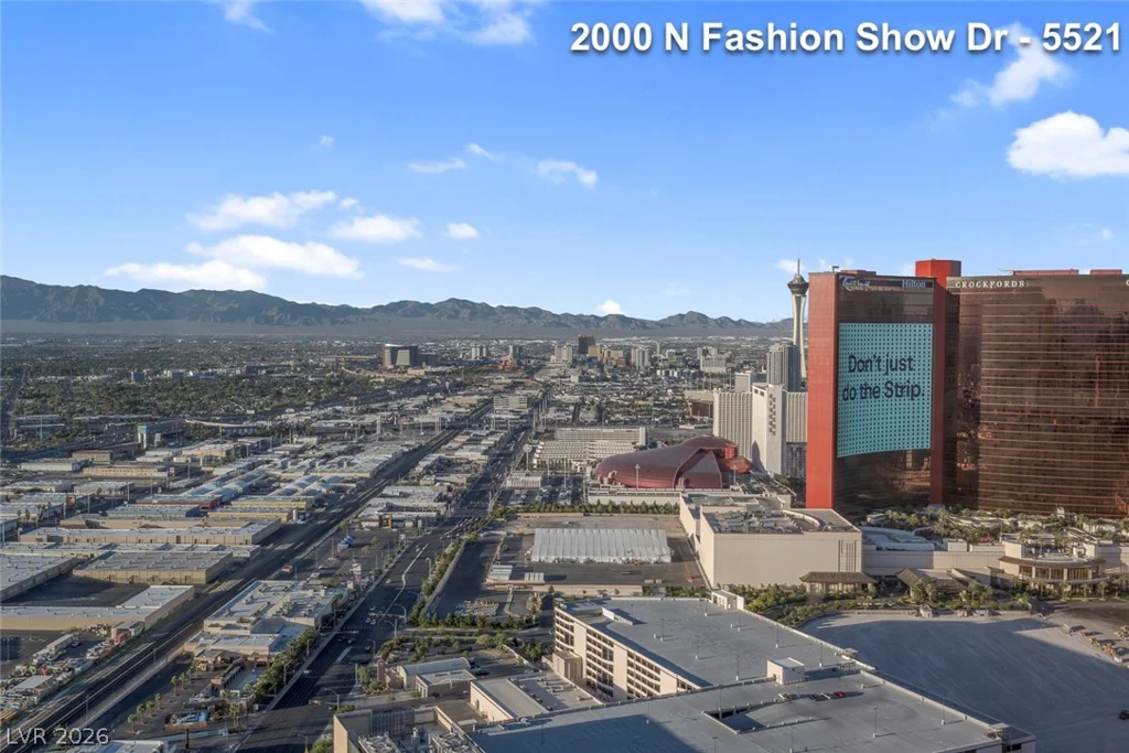 2000 FASHION SHOW, Las Vegas, NV 89109