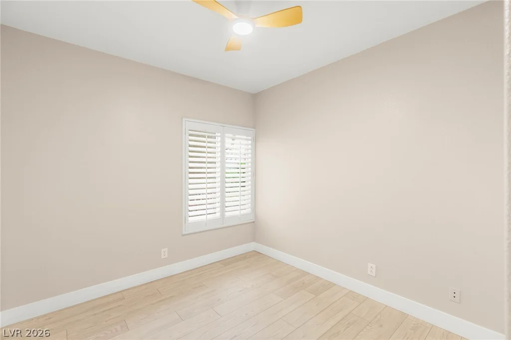 1870 Desert Forest, Henderson, NV 89012