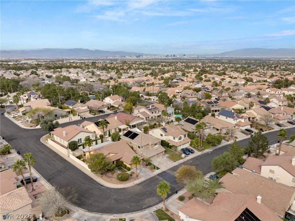 1870 Desert Forest, Henderson, NV 89012