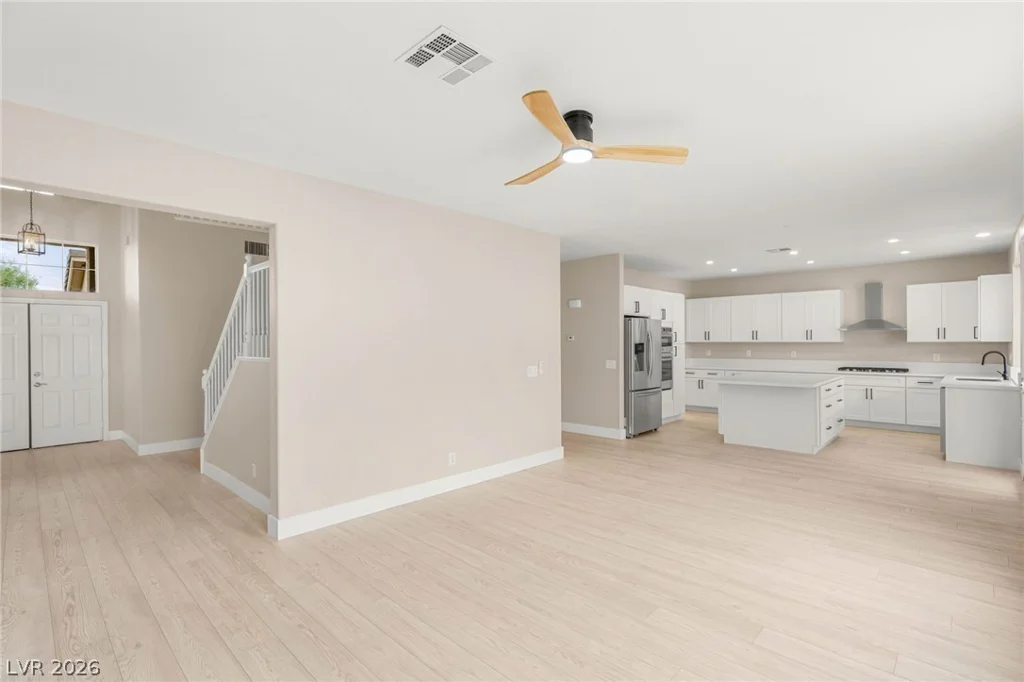 1870 Desert Forest, Henderson, NV 89012