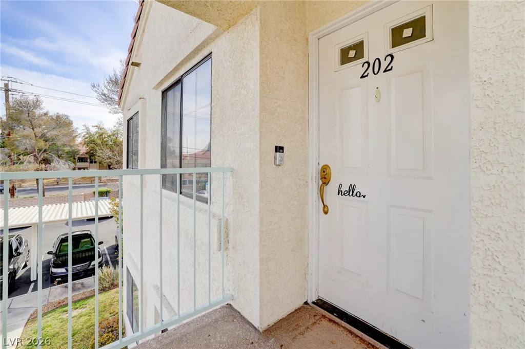 4877 Torrey Pines, Las Vegas, NV 89103