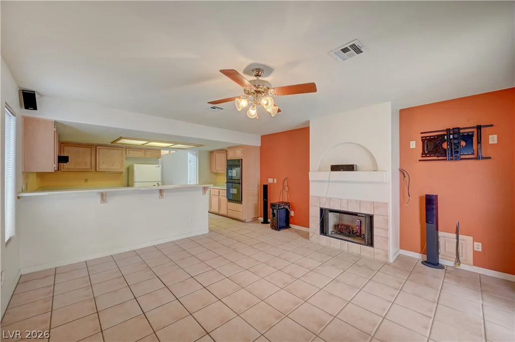 809 Upland, Las Vegas, NV 89107
