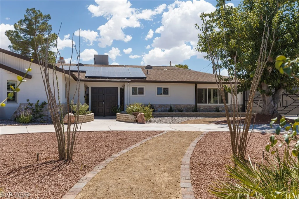 4945 Stacey, Las Vegas, NV 89108