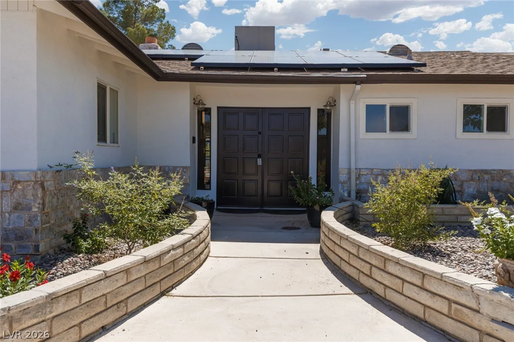4945 Stacey, Las Vegas, NV 89108
