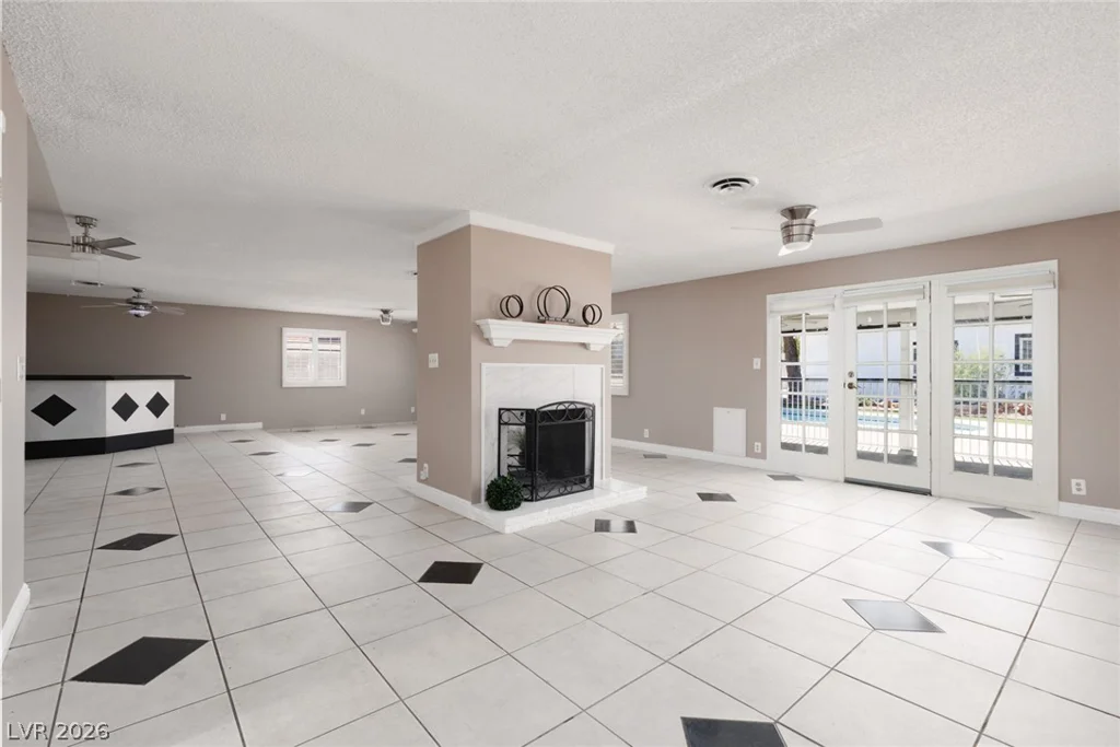 4945 Stacey, Las Vegas, NV 89108
