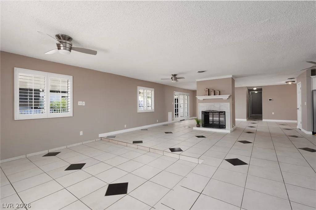 4945 Stacey, Las Vegas, NV 89108